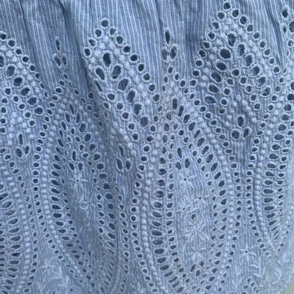 Joie Size XS Blue striped Ruffle Sleeve Eyelet 100% Cotton Button Top - Picture 3 of 4